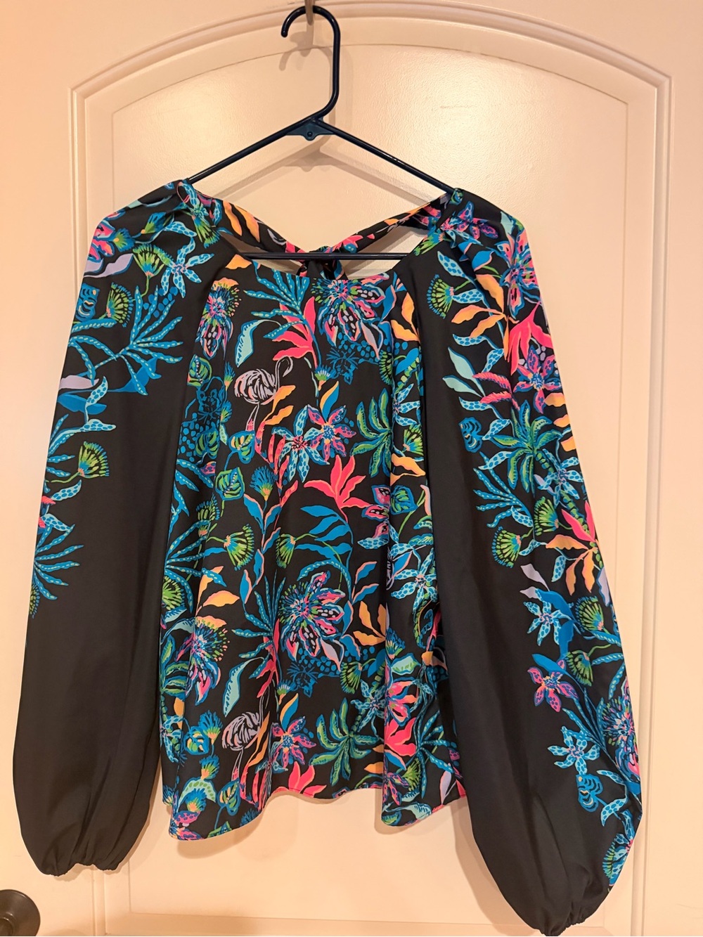 Lilly Pulitzer Black Floral Long-Sleeve Blouse with Crisscross Back Size S EUC